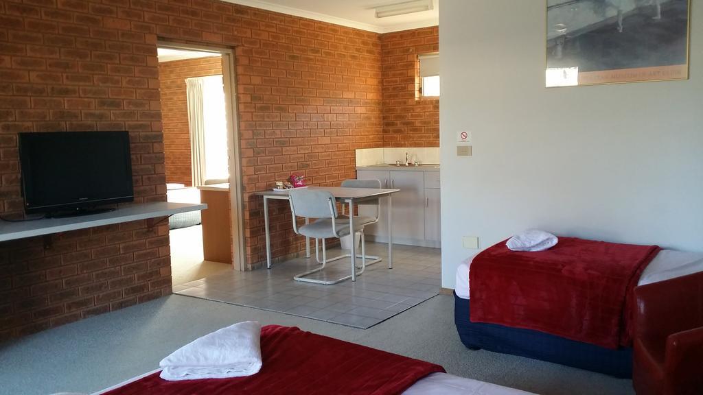 Bridge Motor Inn Tocumwal Bilik gambar